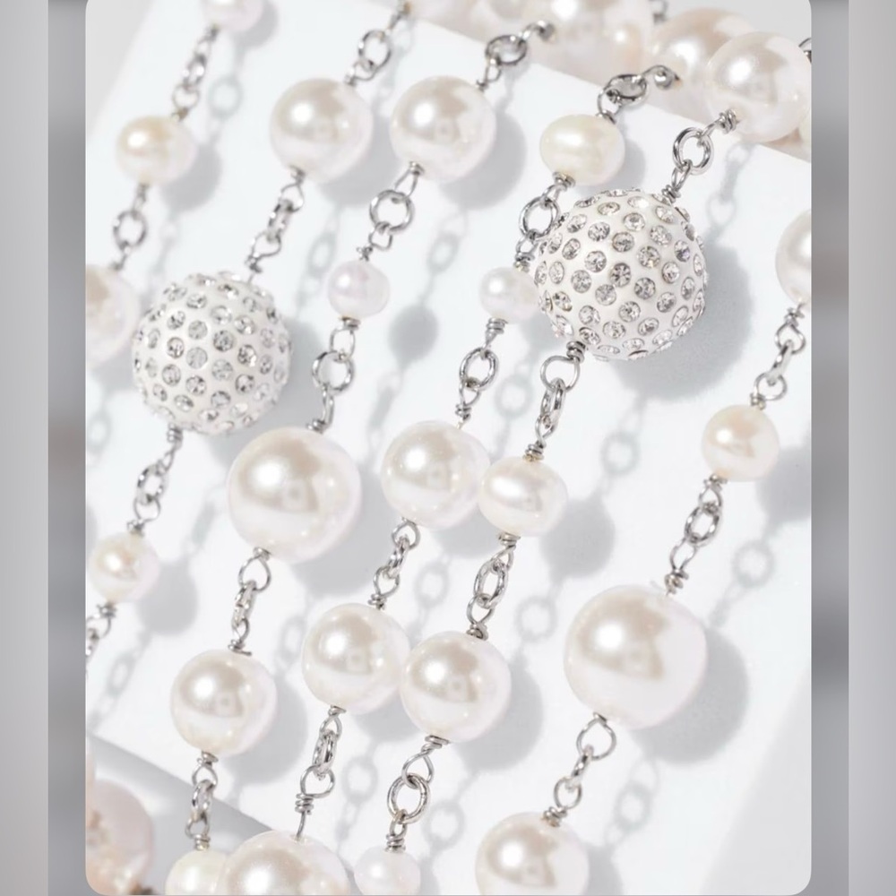 WHBM multi pearl strand necklace - Picture 9 of 15